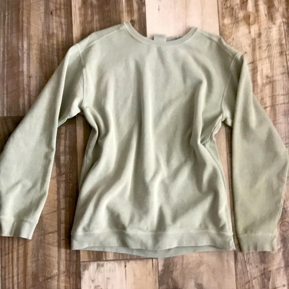 Comfort colors crew neck women’s sweatshirt•mint green